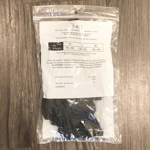 BALI SMOOTHERS Anti-Cellulite Firm Control Shorts - Picture 3 of 4